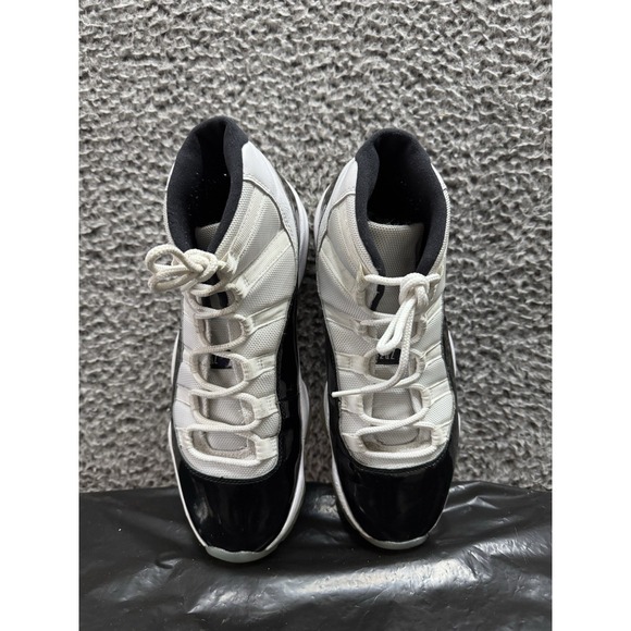 Size 9‎ - Jordan 11 Retro High Concord